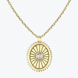 Vrai Inner Light Diamond Medallion Necklace 14k Yellow Gold